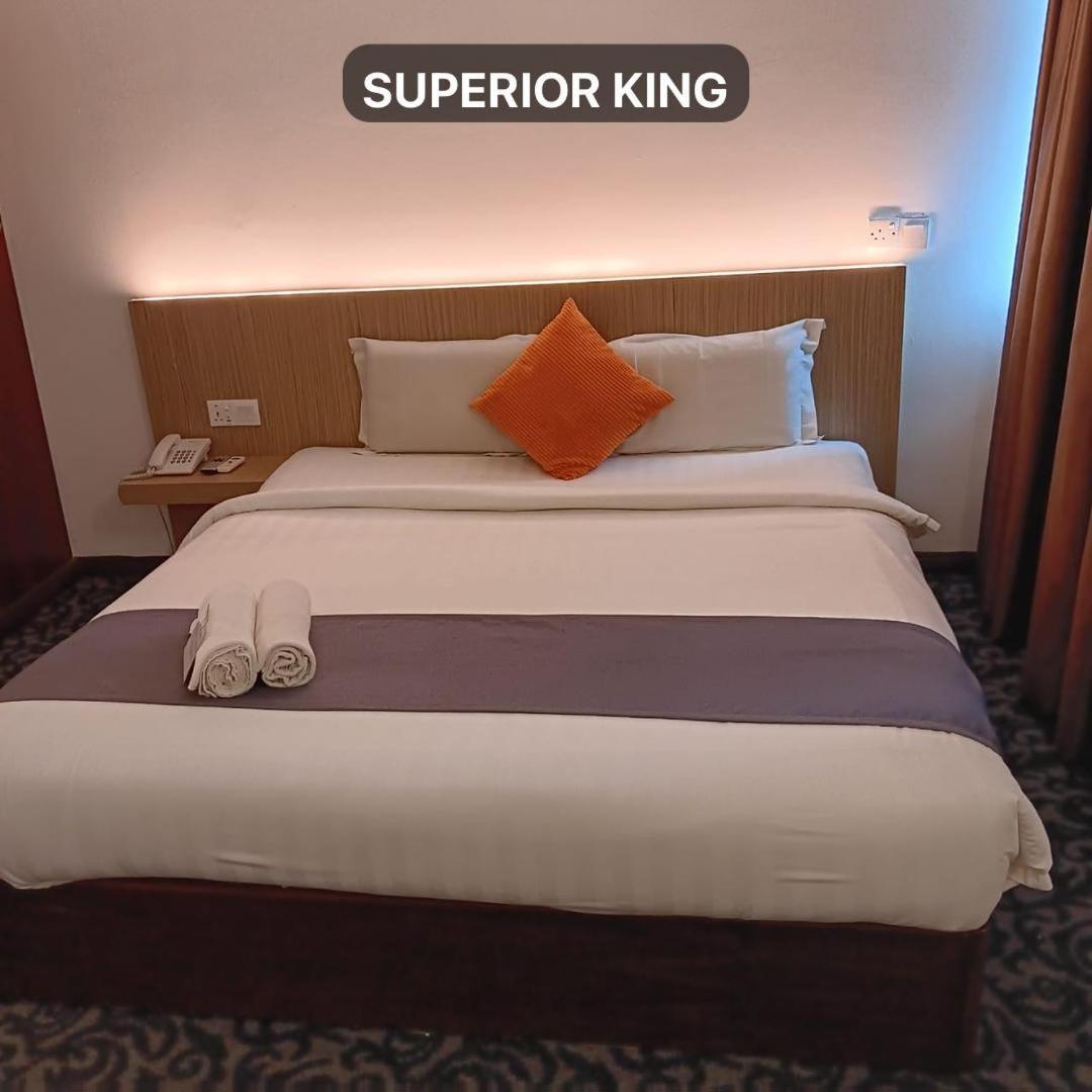Go Lodge Hotel Kuantan Ngoại thất bức ảnh