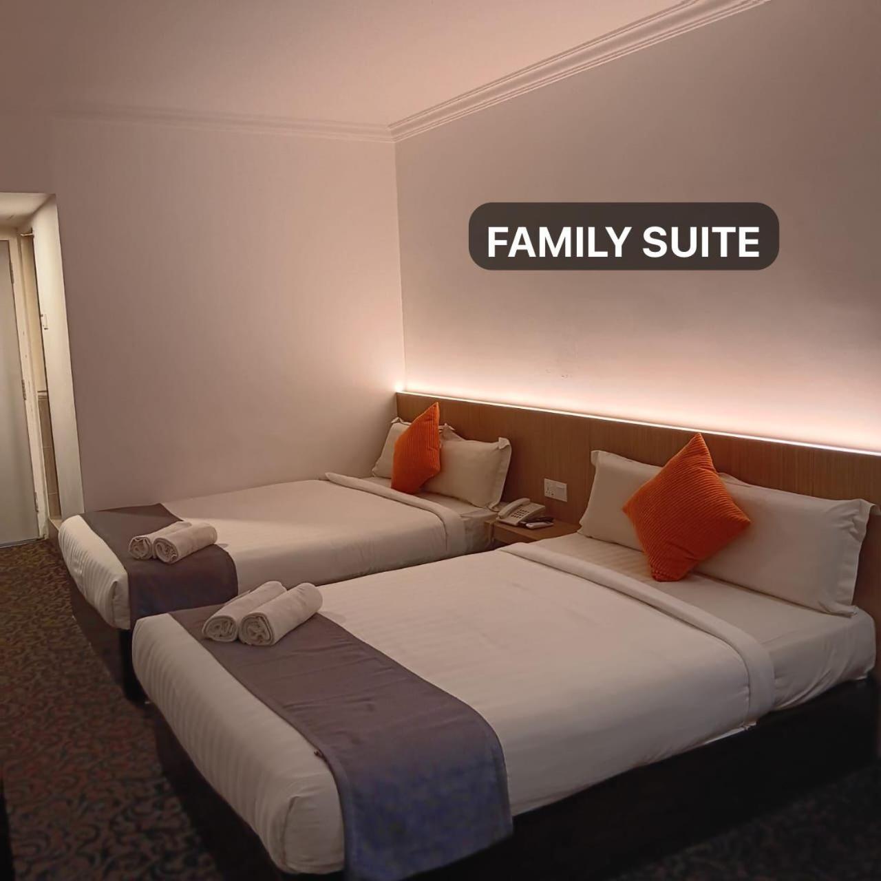 Go Lodge Hotel Kuantan Ngoại thất bức ảnh